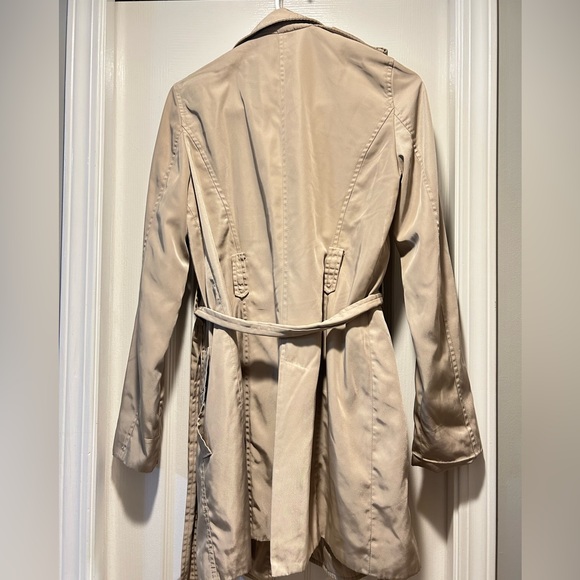 Zara lightweight trench coat in Tan - Picture 2 of 5